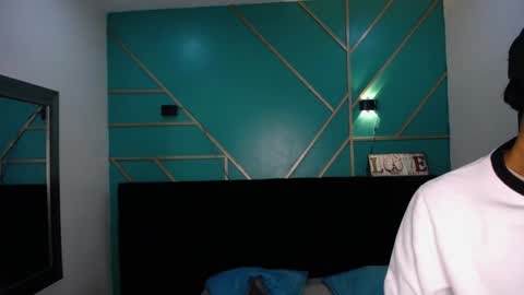 Snapshot of ryanpricee chatting on 01/12/25, 02:45 RyanPricee online show from 01/12/25, 02:45