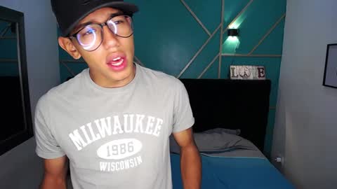 Snapshot of ryanpricee chatting on 01/15/25, 04:15 RyanPricee online show from 01/15/25, 04:15