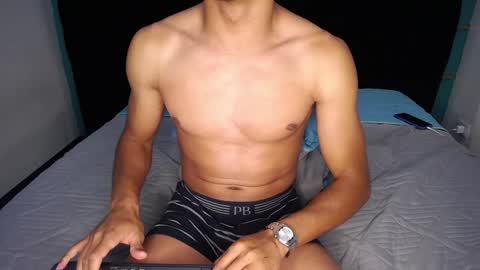 Snapshot of ryanpricee chatting on 01/16/25, 06:25 RyanPricee online show from 01/16/25, 06:25