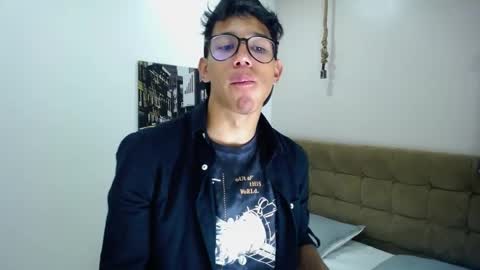 Snapshot of ryanpricee chatting on 01/17/25, 07:49 RyanPricee online show from 01/17/25, 07:49