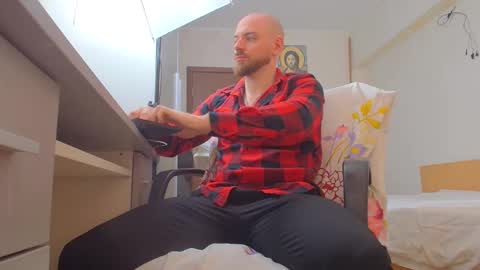 Ryanstone  online show from 04/09/26, 05:18