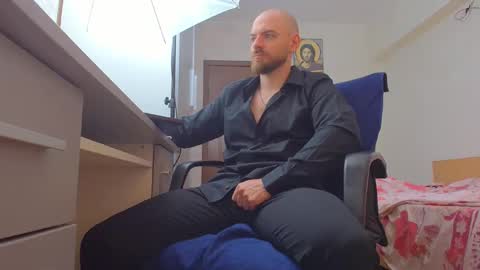 Ryanstone  online show from 05/06/26, 03:35