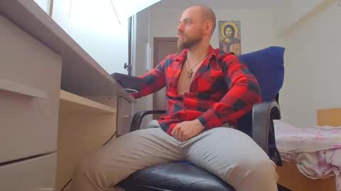 Ryanstone  online show from 05/16/26, 04:09