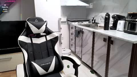 ryanstorm1 online show from 11/19/25, 03:45