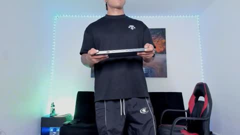 ryanwhite3 online show from 02/03/26, 02:53