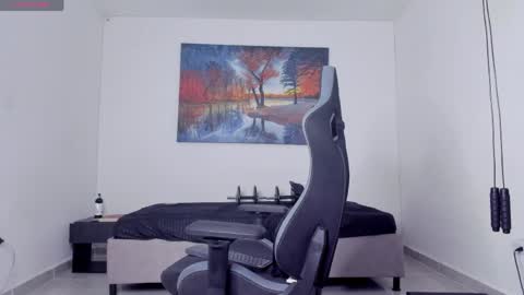 ryanwhite3 online show from 04/10/26, 11:42