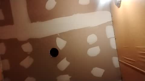 Snapshot of ryder393 chatting on 11/13/25, 01:37 ryder393 online show from 11/13/25, 01:37