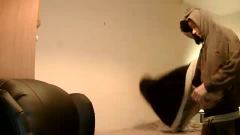 Snapshot of ryder93x chatting on 09/11/25, 12:05 Ryder93 online show from 09/11/25, 12:05