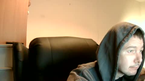 Snapshot of ryder93x chatting on 09/20/25, 02:40 Ryder93 online show from 09/20/25, 02:40