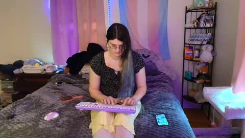 Ryn Michele online show from 06/01/26, 11:17