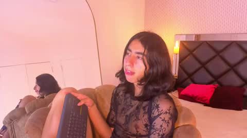 Snapshot of ryo_fem chatting on 05/15/26, 04:52 Ryo online show from 05/15/26, 04:52