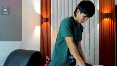 Snapshot of ryo_kush chatting on 11/06/25, 03:40 Ryo Kush online show from 11/06/25, 03:40