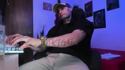 leopmonk help me reach 100 thumbs up online show from 01/14/26, 02:28