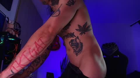 leopmonk help me reach 100 thumbs up online show from 04/15/26, 01:01