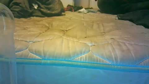 Snapshot of s4h4r4_fir3 chatting on 09/20/25, 10:33 W4TER FIR3 online show from 09/20/25, 10:33