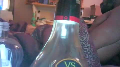 Snapshot of s4h4r4_fir3 chatting on 09/25/25, 05:05 W4TER FIR3 online show from 09/25/25, 05:05