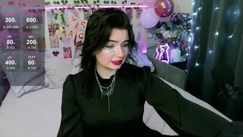 Snapshot of s_katekisa_ss chatting on 12/07/24, 02:31 Kate online show from 12/07/24, 02:31