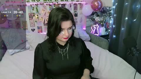 Snapshot of s_katekisa_ss chatting on 12/07/24, 05:37 Kate online show from 12/07/24, 05:37