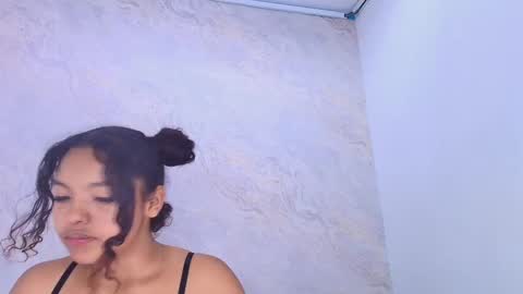 Snapshot of s_sofia_ chatting on 03/08/25, 07:20 s_sofia_ online show from 03/08/25, 07:20