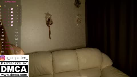 Snapshot of s_temptation chatting on 10/23/25, 10:25 Sonya online show from 10/23/25, 10:25