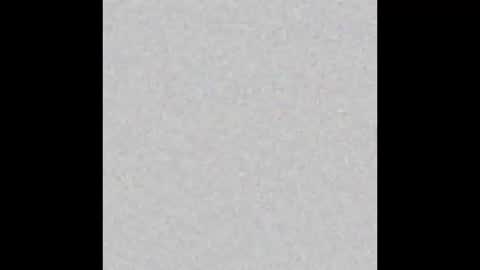 Snapshot of s_u_n_r_i_s_e_e chatting on 11/18/25, 04:17 Leslie Beltrn online show from 11/18/25, 04:17