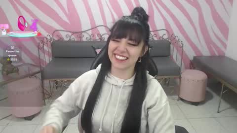 Snapshot of saabrina_ chatting on 12/05/25, 01:20 Sabrina online show from 12/05/25, 01:20