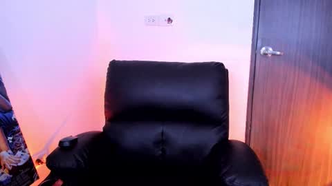 Val online show from 03/19/26, 04:27