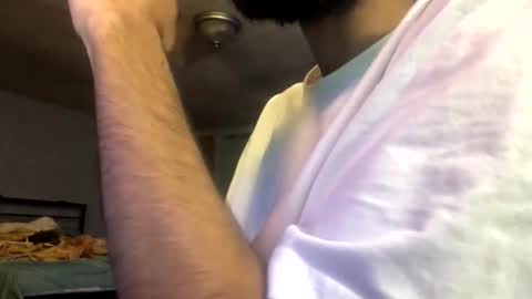 Snapshot of saasbutt chatting on 11/24/25, 11:15 saasbutt online show from 11/24/25, 11:15