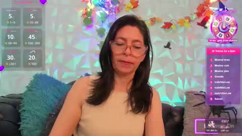 Snapshot of sabinadeluxe_cg chatting on 10/29/25, 01:02 sabinadeluxe_cg online show from 10/29/25, 01:02