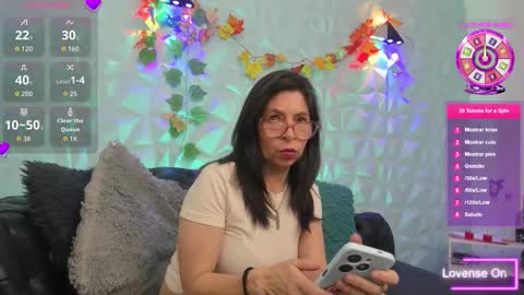 Snapshot of sabinadeluxe_cg chatting on 11/05/25, 12:05 sabinadeluxe_cg online show from 11/05/25, 12:05