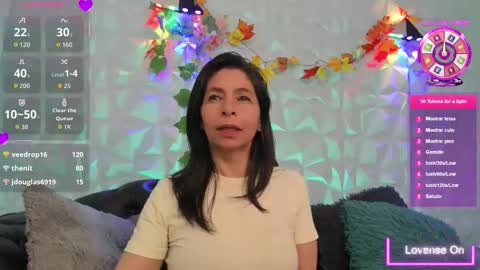 Snapshot of sabinadeluxe_cg chatting on 11/07/25, 01:05 sabinadeluxe_cg online show from 11/07/25, 01:05