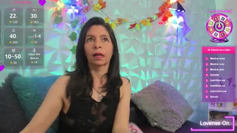 Snapshot of sabinadeluxe_cg chatting on 11/08/25, 12:49 sabinadeluxe_cg online show from 11/08/25, 12:49