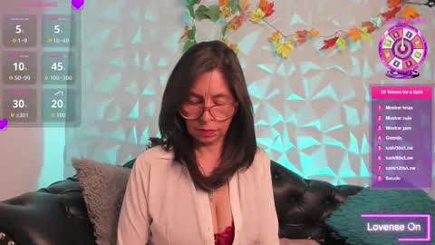 Snapshot of sabinadeluxe_cg chatting on 11/11/25, 08:42 sabinadeluxe_cg online show from 11/11/25, 08:42