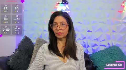 Snapshot of sabinadeluxe_cg chatting on 12/03/25, 12:36 sabinadeluxe_cg online show from 12/03/25, 12:36