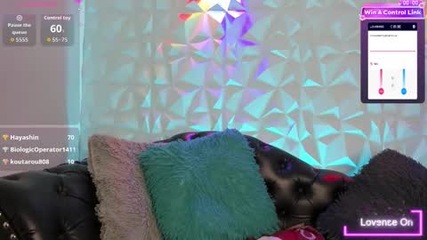 Snapshot of sabinadeluxe_cg chatting on 12/13/25, 07:53 sabinadeluxe_cg online show from 12/13/25, 07:53