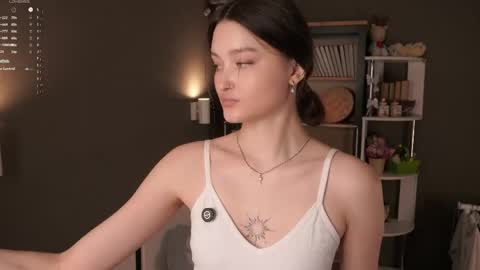 Snapshot of sabinapulk chatting on 05/11/26, 12:33 sabinapulk online show from 05/11/26, 12:33