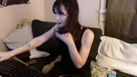 sabinewinters online show from 04/02/26, 04:10