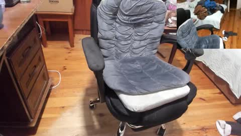 Snapshot of saboda chatting on 02/27/26, 06:41 1141323 my Lord Mister Max moms treasure online show from 02/27/26, 06:41