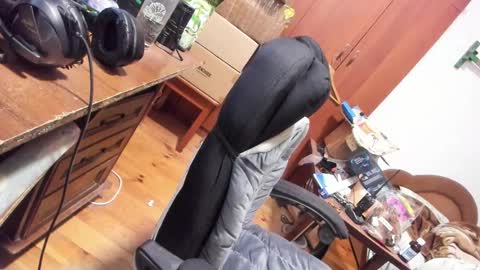 1141323  my Lord Mister Max   moms treasure online show from 03/18/26, 08:34