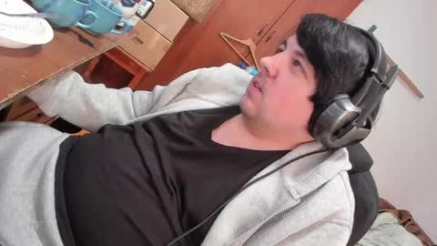 1141323  my Lord Mister Max   moms treasure online show from 03/28/26, 06:02