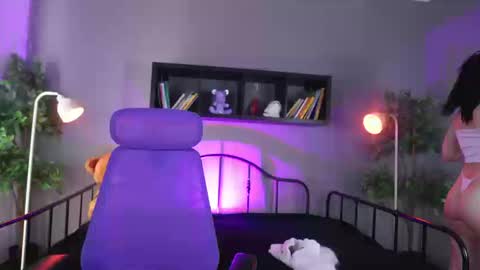 sabri   online show from 09/25/25, 01:48