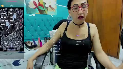 SABRINA online show from 11/18/25, 01:15