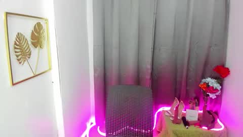 Snapshot of sabrina_inviting chatting on 11/03/25, 09:48 Sabrina online show from 11/03/25, 09:48