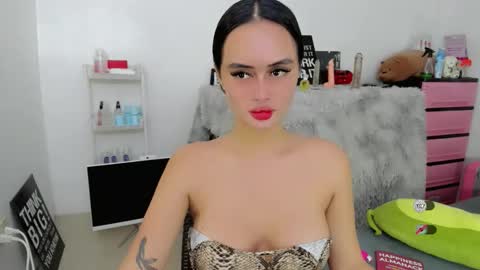 Sabrina online show from 03/22/26, 03:48