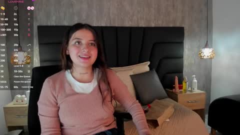 Snapshot of sabrina_lennox chatting on 02/18/25, 02:27 Sabrina Maria online show from 02/18/25, 02:27