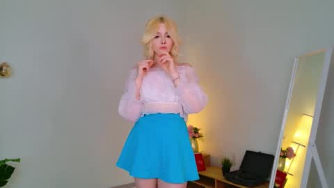 Sabrina online show from 03/12/26, 01:39