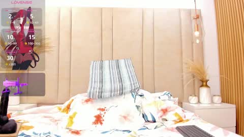 Sabrina online show from 12/29/24, 03:44