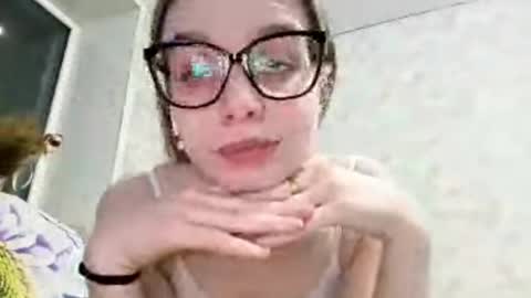 Sabrina online show from 04/28/26, 07:08