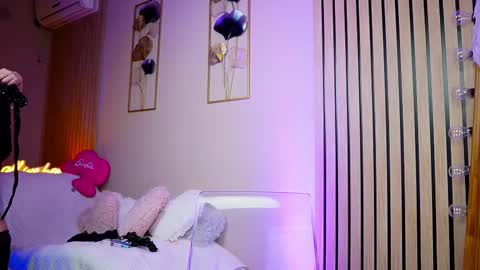 SabrinaJade online show from 11/11/25, 05:29