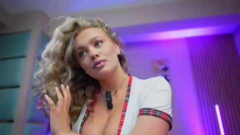 SabrinaJade online show from 05/08/26, 07:14